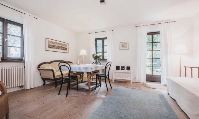 Breitbrunn a. Chiemsee Apartment | Gartenwohnung Tausendfreund am Chiemsee