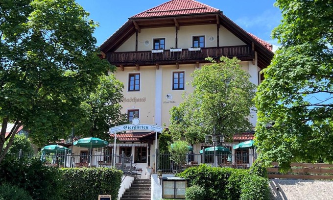 Bernau am Chiemsee Hotel | Gasthaus Kampenwand