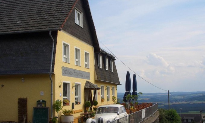 Aremberg House | Gasthaus Zur Burgschänke