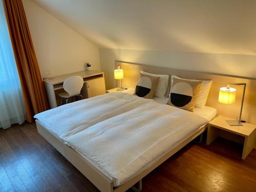 Steinhausen Hotel | Gasthof Rössli Steinhausen
