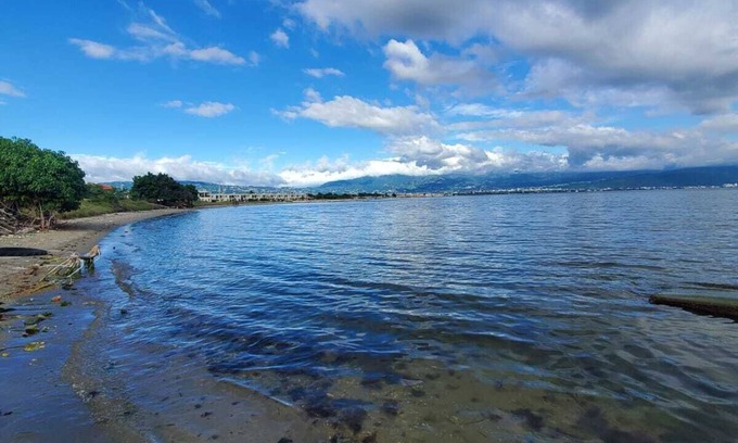 Portmore House | Gated Ocean Front Community