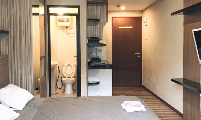 Cimahi Apartment | Gateway Pasteur Apartment by Secret Rooms Studio 10