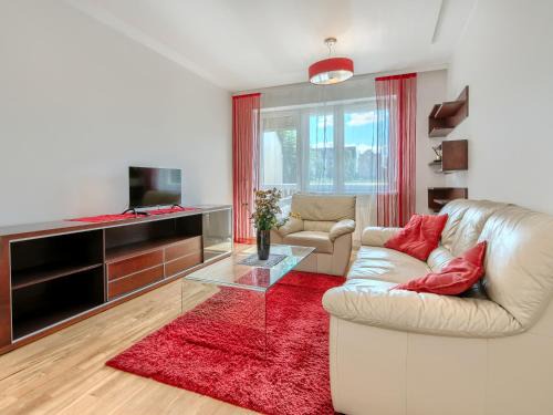 Gdansk Apartment | Gdańsk Rogalińska Apt - Parking, Balcony&Workspace - by Rentujemy