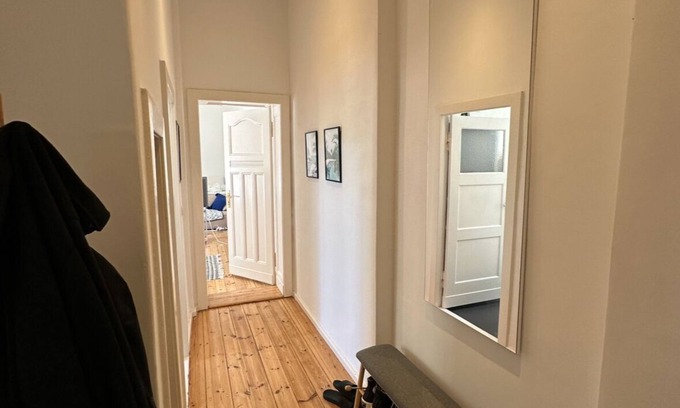 Charlottenburg-Wilmersdorf Condo | Gemütliches 1-zimmer Apartment am Kurfürstendamm