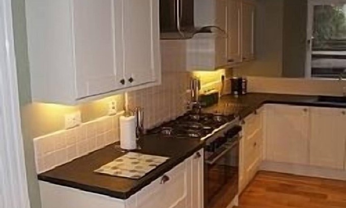 Perth House | Georgian Townhouse in Perth - Overlooking Park, 2 Games Rooms, Walled Garden