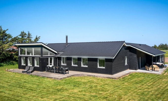 Houvig House | "Germund" - 770m from the sea by Interhome