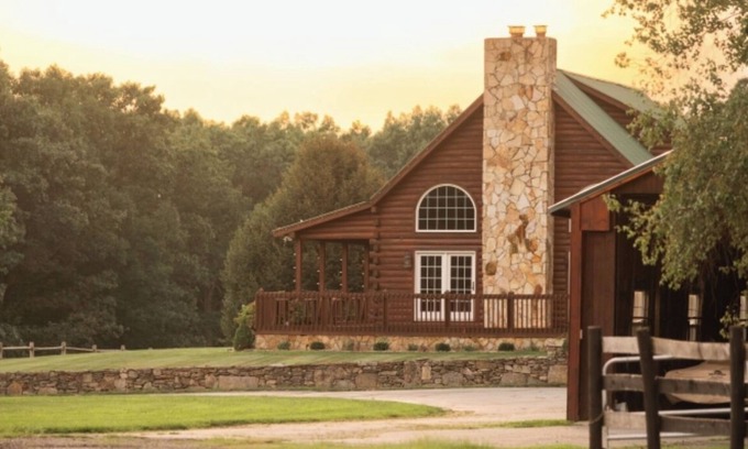 North Scituate House | Get comfy in the country!