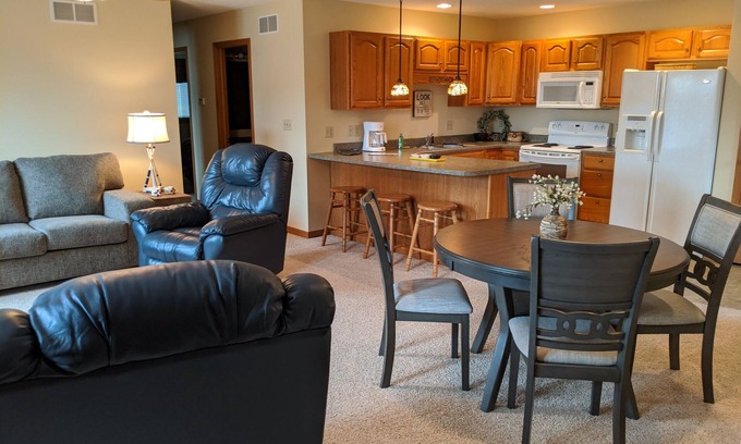 Spirit Lake House | Get Ready.Get Set.Relax!