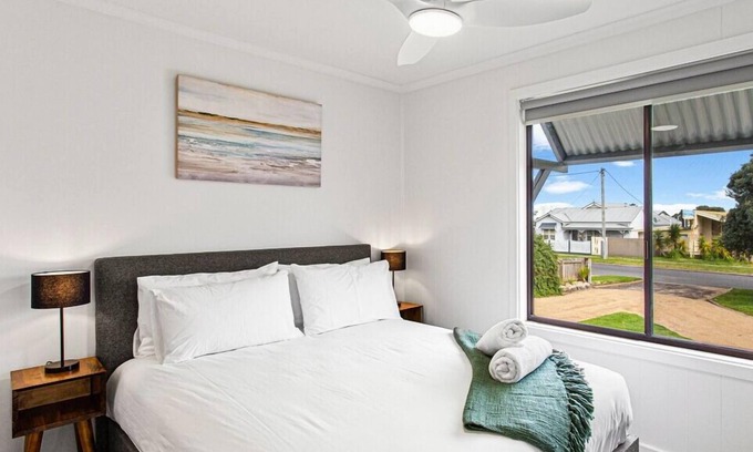 San Remo House | Getaway for six Accessible accommodation