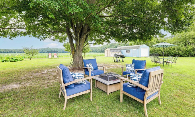Georgetown House | Getaway on 1/2 Acre w/Deck in Georgetown