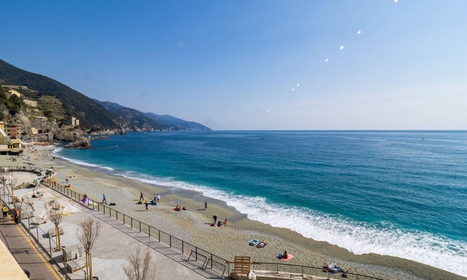 Cinque Terre Apartment | Giaella Sea View Apartment