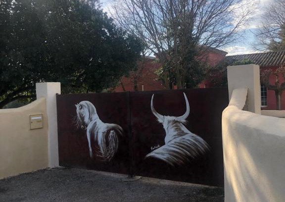 Le Pouget House | gite Au Bout du Chemin