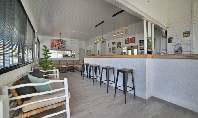 Ronce-les-Bains House | Gîte for 2 to 12 people shops and beach within walking distance