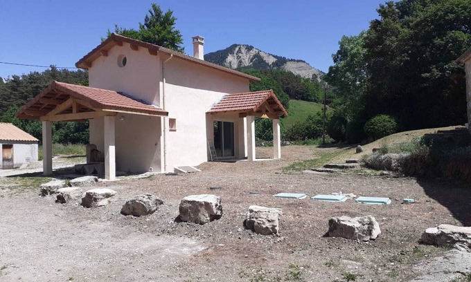 Boulc House | Gite in the middle of the Dioise mountains