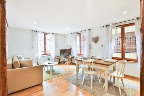 Kaysersberg-Vignoble Apartment | Gite "La Maison Jaune" à Kaysersberg avec garage