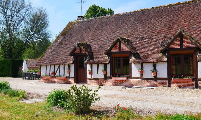 Ligny-le-Ribault Cottage | Gite Ligny-le-Ribault, 3 bedrooms, 6 persons