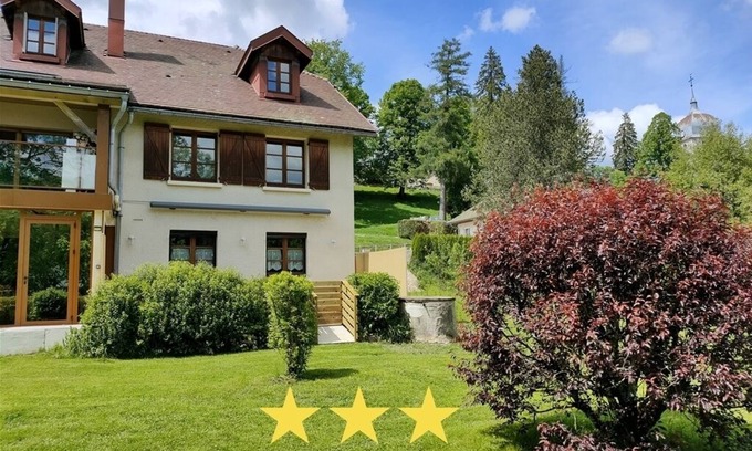 Foncine-le-Haut Apartment | Gîte n ° 829 Haut-Jura with Spa and sauna, classified 3 stars
