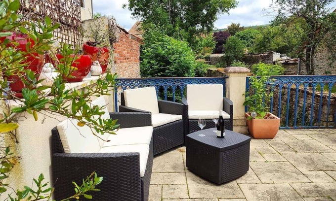 Nolay House | Gite near Beaune