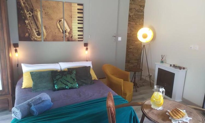 Saussenac House | Gite Nougaro 2 pers private spa ouvert à l'année