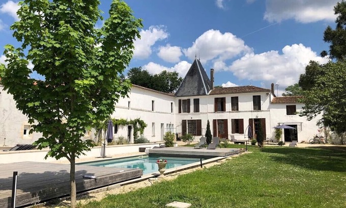 Sainte Gemme Cottage | Gîte PAVILLON- 4*- 14 pers - 4 bedrooms and 4 bathrooms
