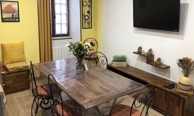 Bielle Condo | Gîte sleeps 4 in the magnificent Ossau Valley