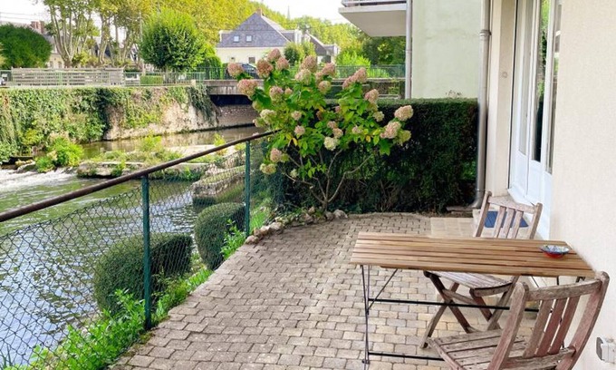 Vendome Cottage | Gite Vendôme, 1 bedroom, 2 persons