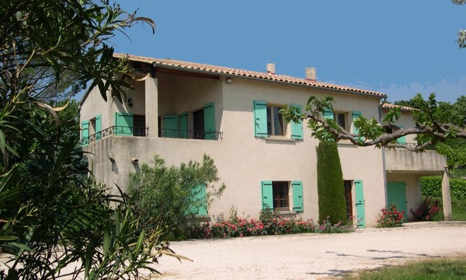 Les Granges-Gontardes House | Gite Villa des Sources