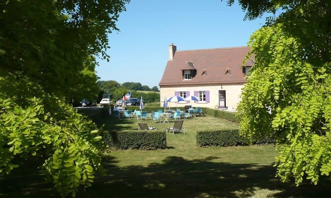 Epineu-le-Chevreuil Cottage | Gîte with private pool 29% LE MANS