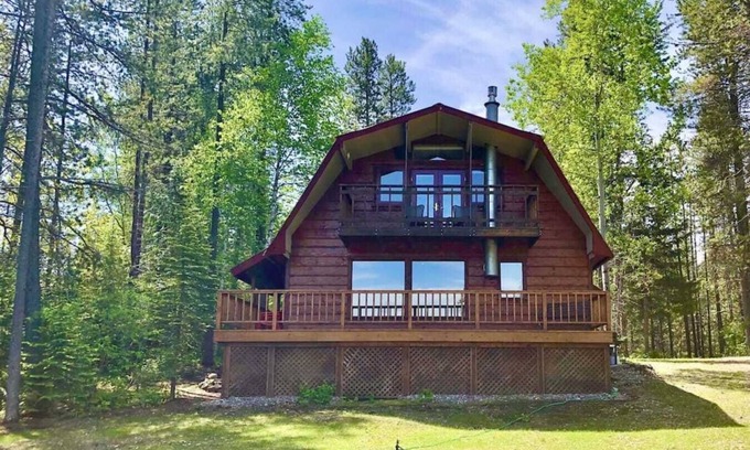 West Glacier Cabin | Glacier Ridge Cabin of Park and Golf Course