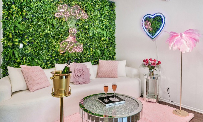 Westlake Village Apartment | Glam Westlake 2BR. Balcony, Pool & Jacuzzi views + Complimentary Veuve Clicquot