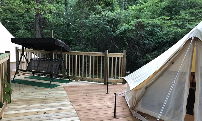 Broken Bow RV Rental | Glampin' In Style - Layla's Dream
