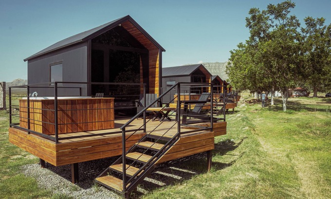 Ciudad Juarez Cabin | Glamping in Samalayuca