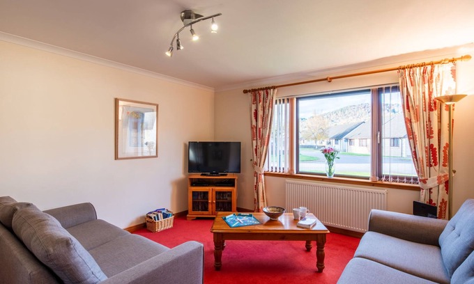 Drumnadrochit House | Glenloch by Interhome