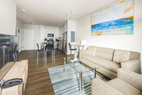 Reston Apartment | Global Luxury Suites at Reston
