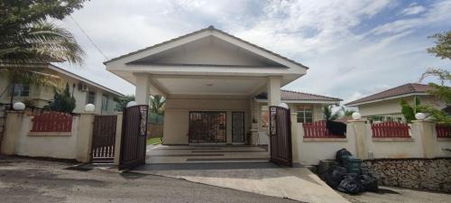 Gambang House | Gmbg