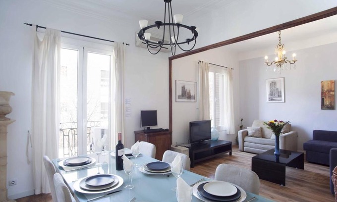el Camp d'en Grassot i Gracia Nova Apartment | Go-BCN Residence Sagrada Familia