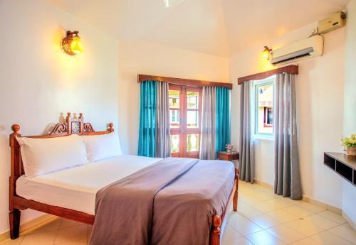 Benaulim Apartment | 'Golden Sand Dunes' 1bhk Benaulim beach apartment