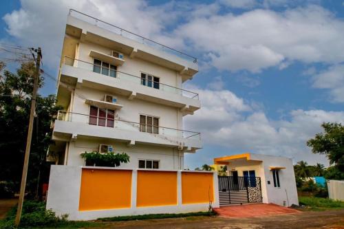 Kuilapalayam Apartment | Golden Sparrow