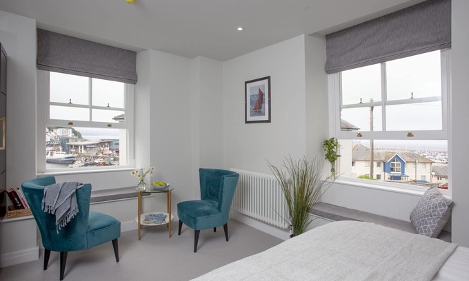 Brixham Hotel | Golden Vanity, Maritime Suites - a suite that sleeps 2 guests in 1 bedroom