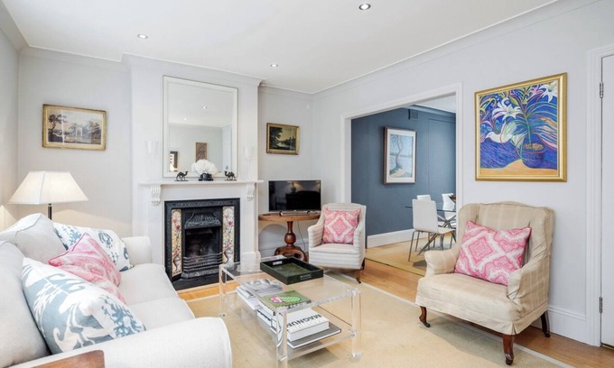 St. Mary's Park Apartment | Gorgeous 2BR Apartment in the heart of Battersea
