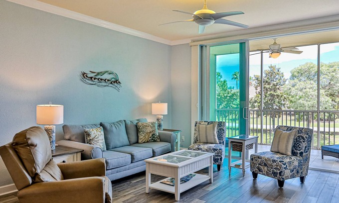 Rotonda West Apartment | Gorgeous and quiet condo with pool, lanai, golf, balcony, washer/dryer, & WiFi