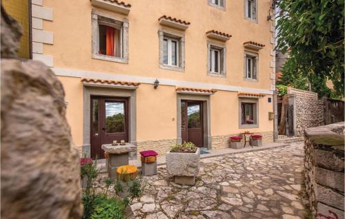 Bakar Apartment | Gorgeous Apartment In Bakar With Wifi