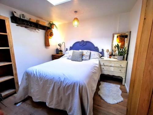Boscombe House | Gorgeous Apartment near Bournemouth Beach