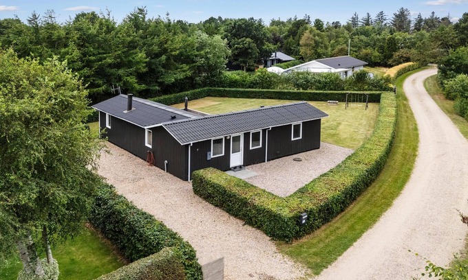 Skaven Strand House | Gorgeous home in Tarm with sauna