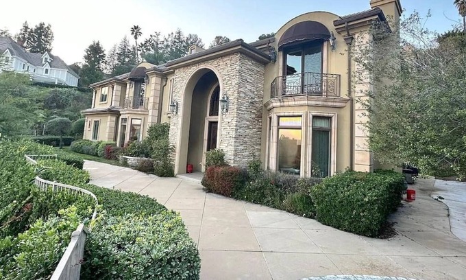 Monrovia House | Gorgeous Modern Luxury Home at foot/WilsonMountain