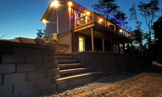 Cub Run Cabin | Gorgeous New Cabin with 75 Acres!Trails, Waterfalls and Amazing Rock Formations!