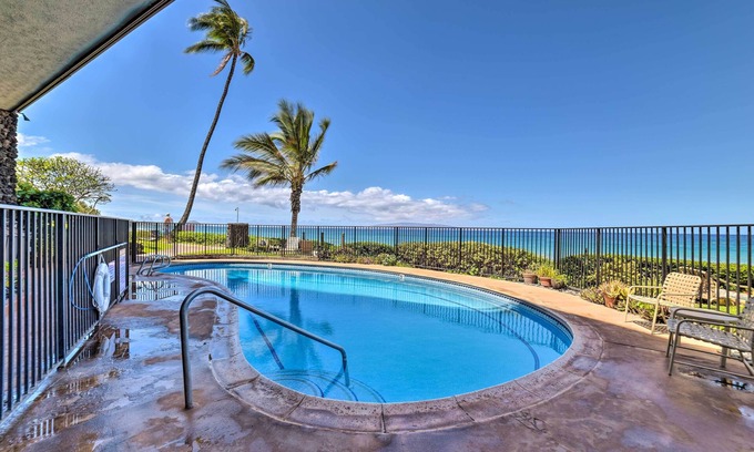 Kihei Condo | Gorgeous Oceanfront Kihei Condo w/Balcony!