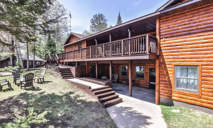 St Germain House | Gorgeous! Private 8 bedroom cabin w/spectacular lake views.