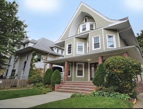 Prospect Park South Villa | Gorgeous Victorian House! Entire suite in SAM's home