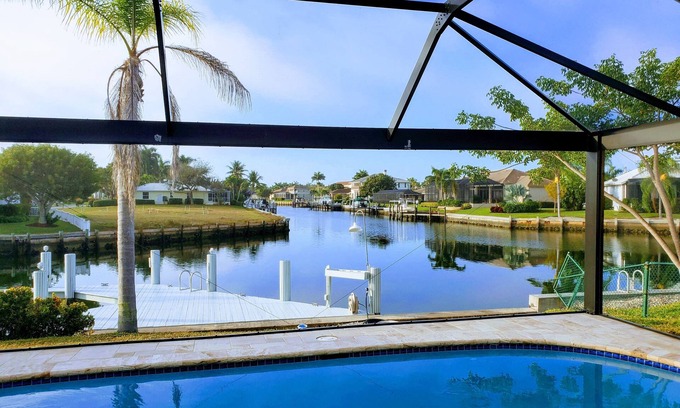 Marco Island House | Gorgeous Waterfront 3BR with private pool - enjoy every Sunrise and Sunset!